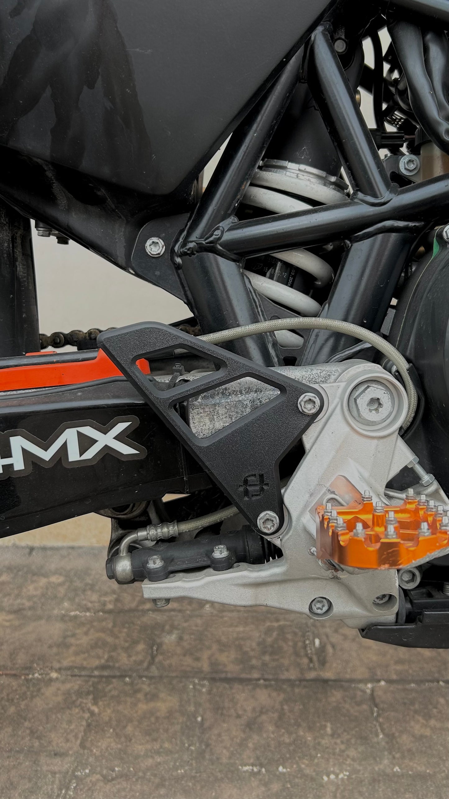 Heel Protector - KTM 690/Husqvarna 701 /Gasgas 700